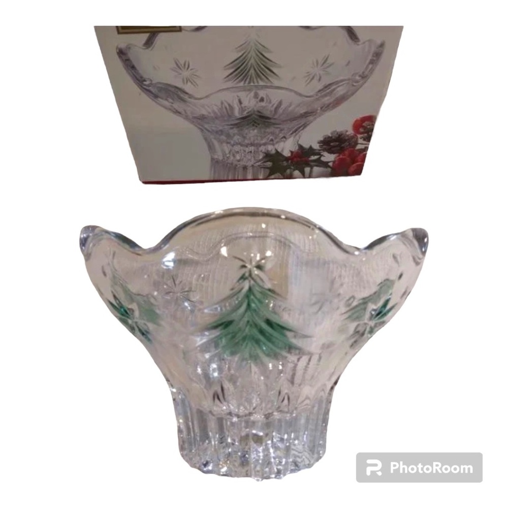 Mikasa Crystal Christmas Tree Bowl